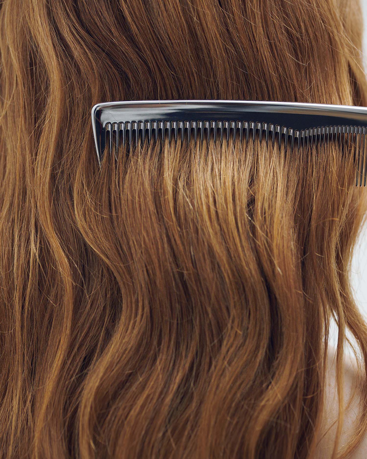 Tout comprendre sur la chute de cheveux saisonnière