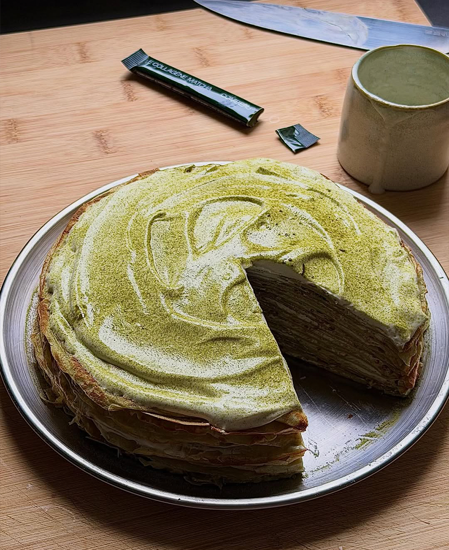 La recette du mille‑crêpes au collagène matcha de Clémence Gommy
